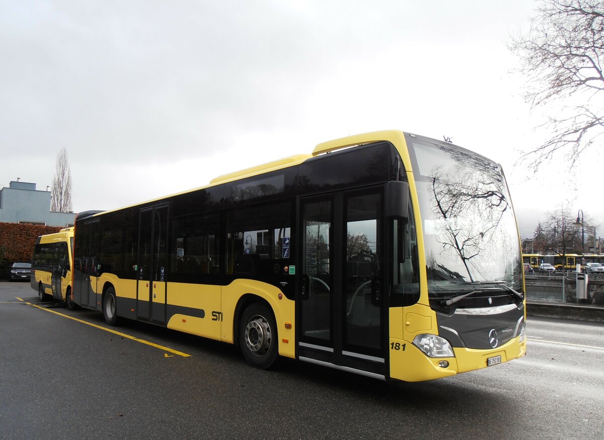 (257'811) - STI Thun - Nr. 181/BE 752'181 - Mercedes am 22. Dezember 2023 bei der Schifflndte Thun