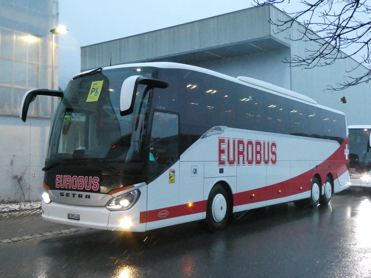 (258'149) - Funi-Car, Biel - Nr. 14/BE 208'414 - Setra am 6. Januar 2024 beim Bahnhof Frutigen