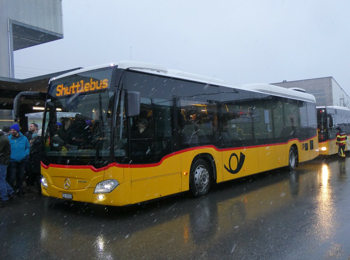 (258'193) - Steiner, Messen - SO 20'140/PID 12'034 - Mercedes am 6. Januar 2024 beim Bahnhof Frutigen