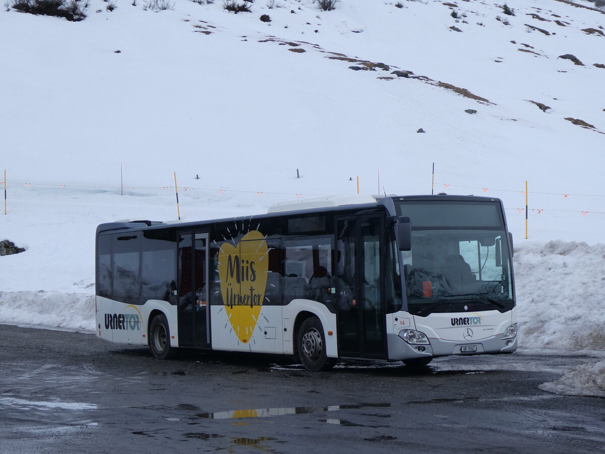 (259'237) - AAGU Altdorf - Nr. 14/UR 9347 - Mercedes am 10. Februar 2024 in Andermatt, Gemsstockbahn