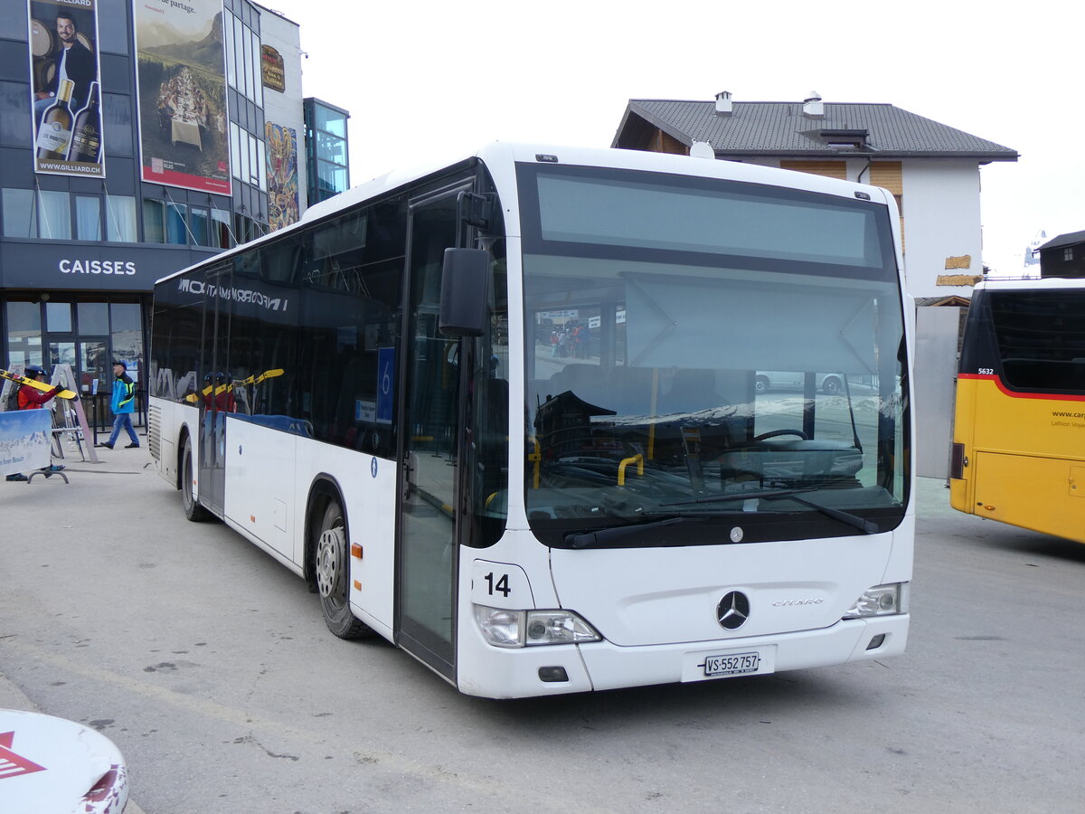 (259'367) - Lathion, Sion - Nr. 14/VS 552'757 - Mercedes (ex SB Schaffhausen Nr. 28) am 16. Februar 2024 in Haute-Nendaz, Tlcabine