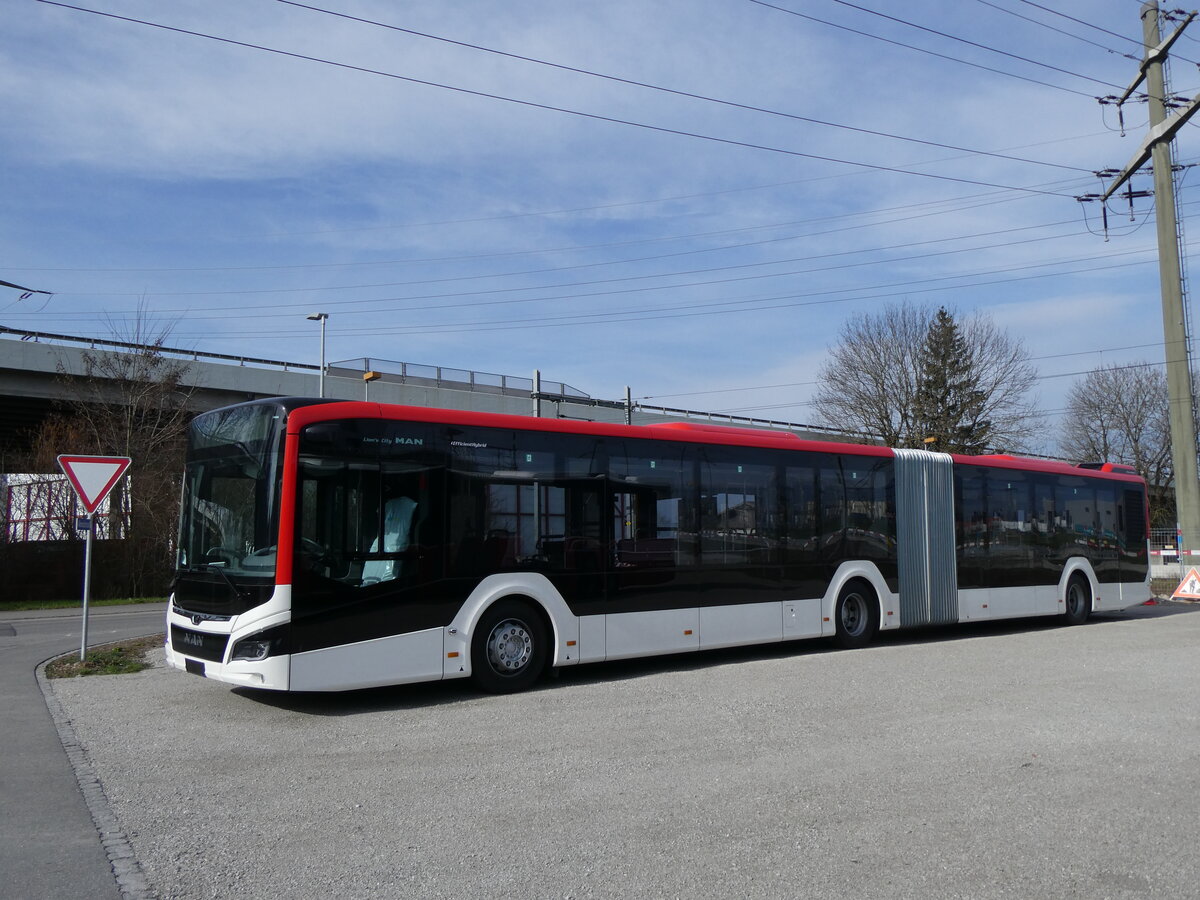 (259'840) - Twerenbold, Baden - Nr. 313 - MAN am 2. Mrz 2024 in Kerzers, Murtenstrasse