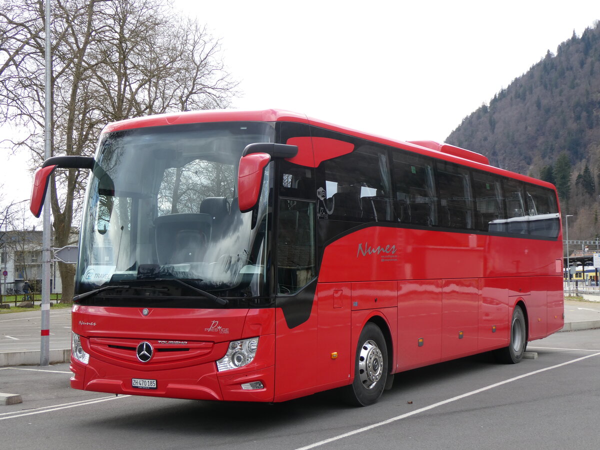 (260'336) - Nunes, Zrich - Nr. 22/ZH 470'185 - Mercedes am 12. Mrz 2024 beim Bahnhof Interlaken Ost