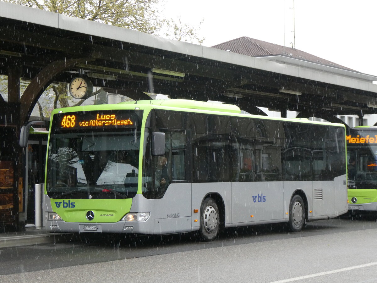 (261'591) - Busland, Burgdorf - Nr. 206/BE 737'206 - Mercedes am 21. April 2024 beim Bahnhof Burgdorf