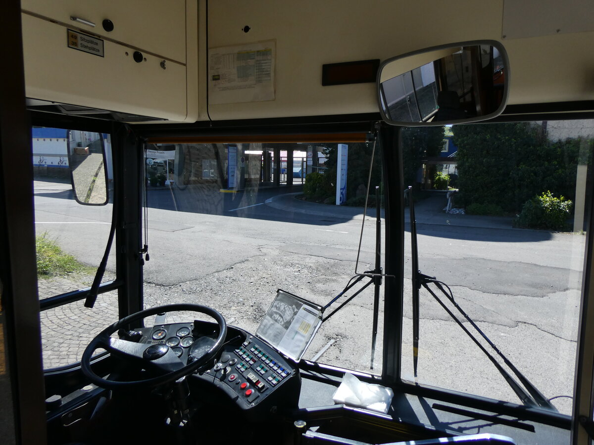 (261'762) - BSF Hochdorf - Nr. 11/LU 151'690 - Neoplan (ex Mder, Schwanden) am 27. Oktober 2024 in Brugg, Bahnhpark (Innenaufnahme)