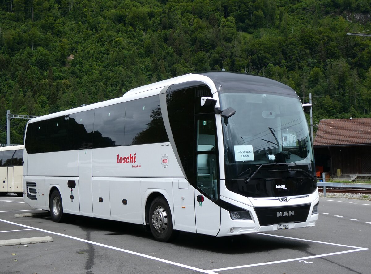 (263'291) - Loschi, Crissier - VD 98'179 - MAN am 1. Juni 2024 beim Bahnhof Interlaken Ost