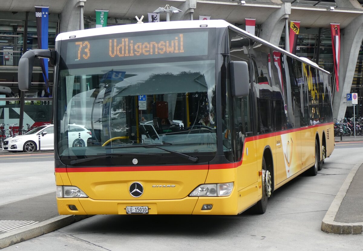 (263'638) - Bucheli, Kriens - Nr. 24/LU 15'010/PID 5436 - Mercedes am 9. Juni 2024 beim Bahnhof Luzern