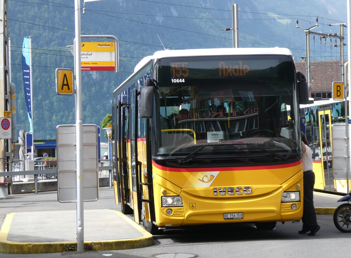 (264'085) - Flck, Brienz - Nr. 9/BE 156'358/PID 10'644 - Iveco am 29. Juni 2024 beim Bahnhof Brienz