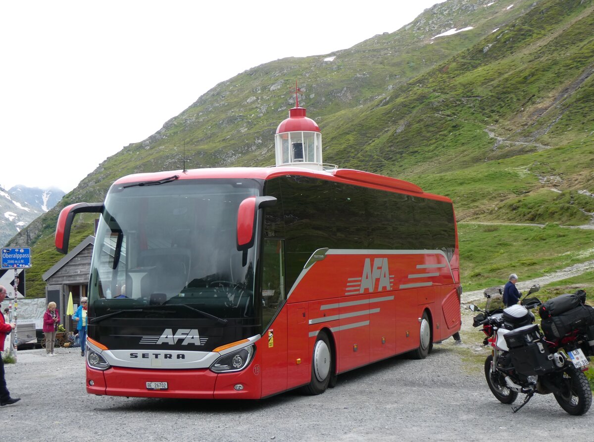 (264'302) - AFA Adelboden - Nr. 15/BE 26'702 - Setra am 2. Juli 2024 auf dem Oberalppass