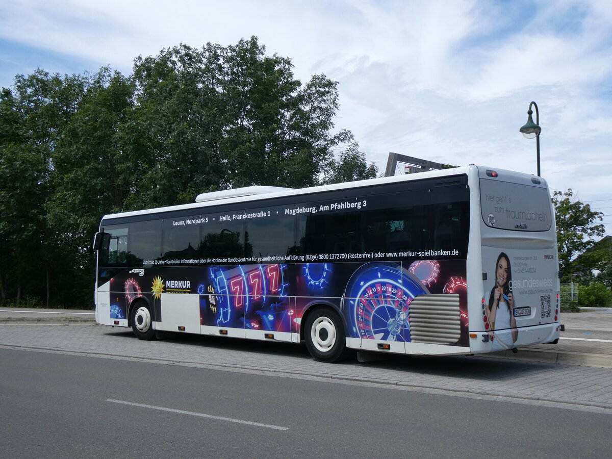 (264'590) - Reise & Touristik Service, Merseburg - SK-UR 800 - Irisbus am 10. Juli 2024 beim Bahnhof Bad Drrenberg