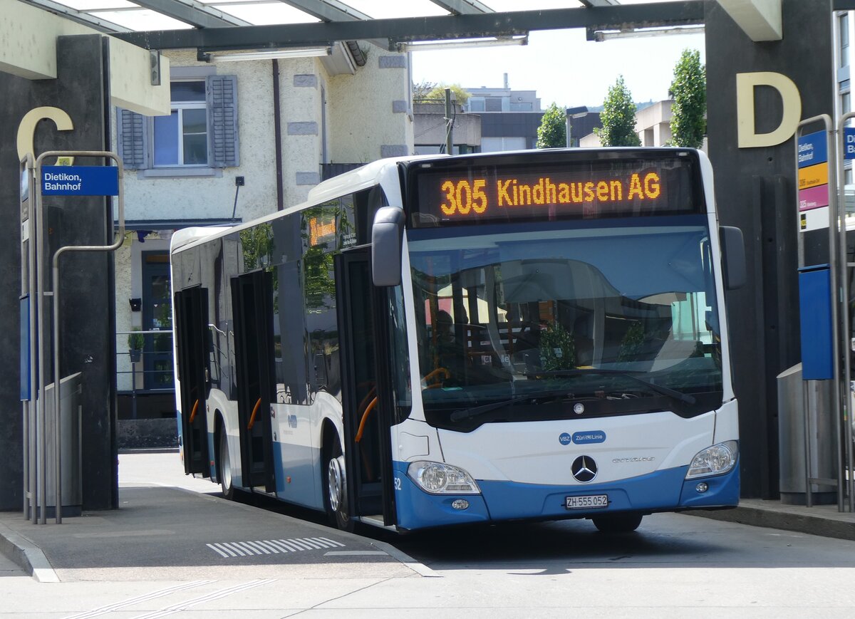 (264'869) - Limmat Bus, Dietikon - Nr. 52/ZH 555'052 - Mercedes am 18. Juli 2024 beim Bahnhof Dietikon