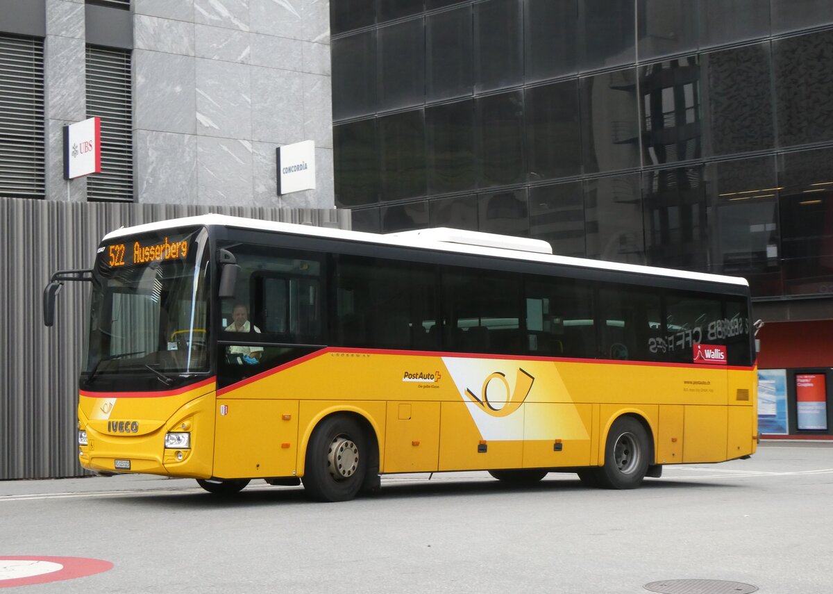 (265'343) - BUS-trans, Visp - VS 123'123/PID 10'347 - Iveco am 3. August 2024 beim Bahnhof Visp