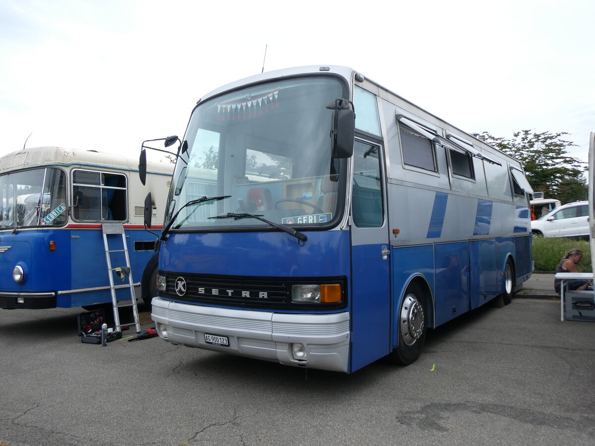 (265'824) - Leutwyler, Drrensch - AG AG 900'123 - Setra (ex Zihlmann, Zrich) am 17. August 2024 in Neuhausen, Langriet