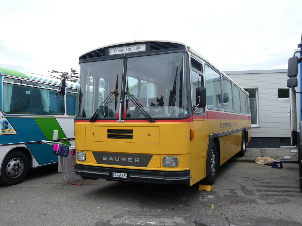 (265'833) - Graf, Rmismhle - ZH 944'973 - Saurer/Hess (ex Bierhoff, Untersiggenthal; ex unbek. Besitzer; ex P 25'634) am 17. August 2024 in Neuhausen, Langriet