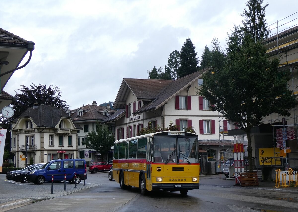 (265'911) - Krummenacher, Zillis - Nr. 74/BE 243'579 - Saurer/R&J (ex AVG Meiringen Nr. 74/PID 10'683; ex PostAuto Berner Oberland; ex P 24'357) am 18. August 2024 beim Bahnhof Langnau