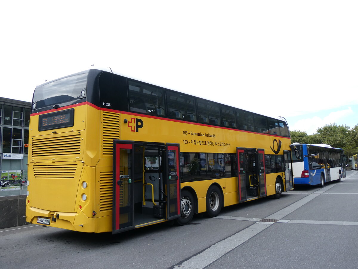 (266'593) - PostAuto Ostschweiz - SG 443'911/PID 11'038 - Alexander Dennis am 3. September 2024 beim Bahnhof Interlaken Ost