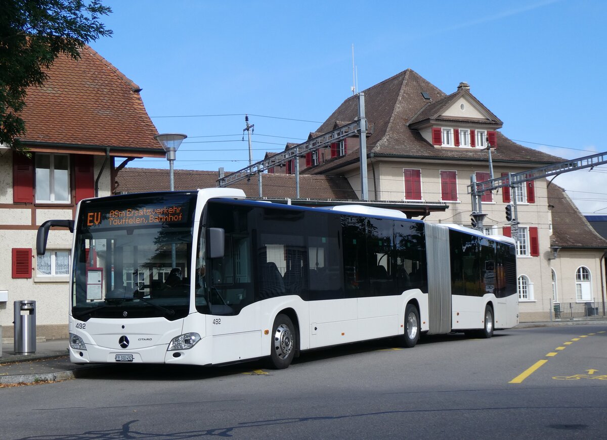 (266'666) - Intertours, Domdidier - Nr. 492/FR 300'492 - Mercedes am 6. September 2024 beim Bahnhof Tuffelen