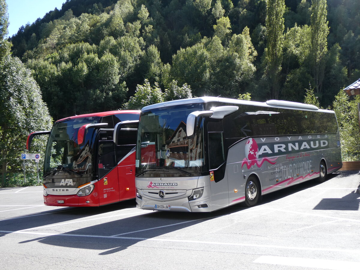 (267'126) - Aus Frankreich: Arnaud, Carpentras - Nr. 618/GX 224 JV - Mercedes am 17. September 2024 in Os de Civis 