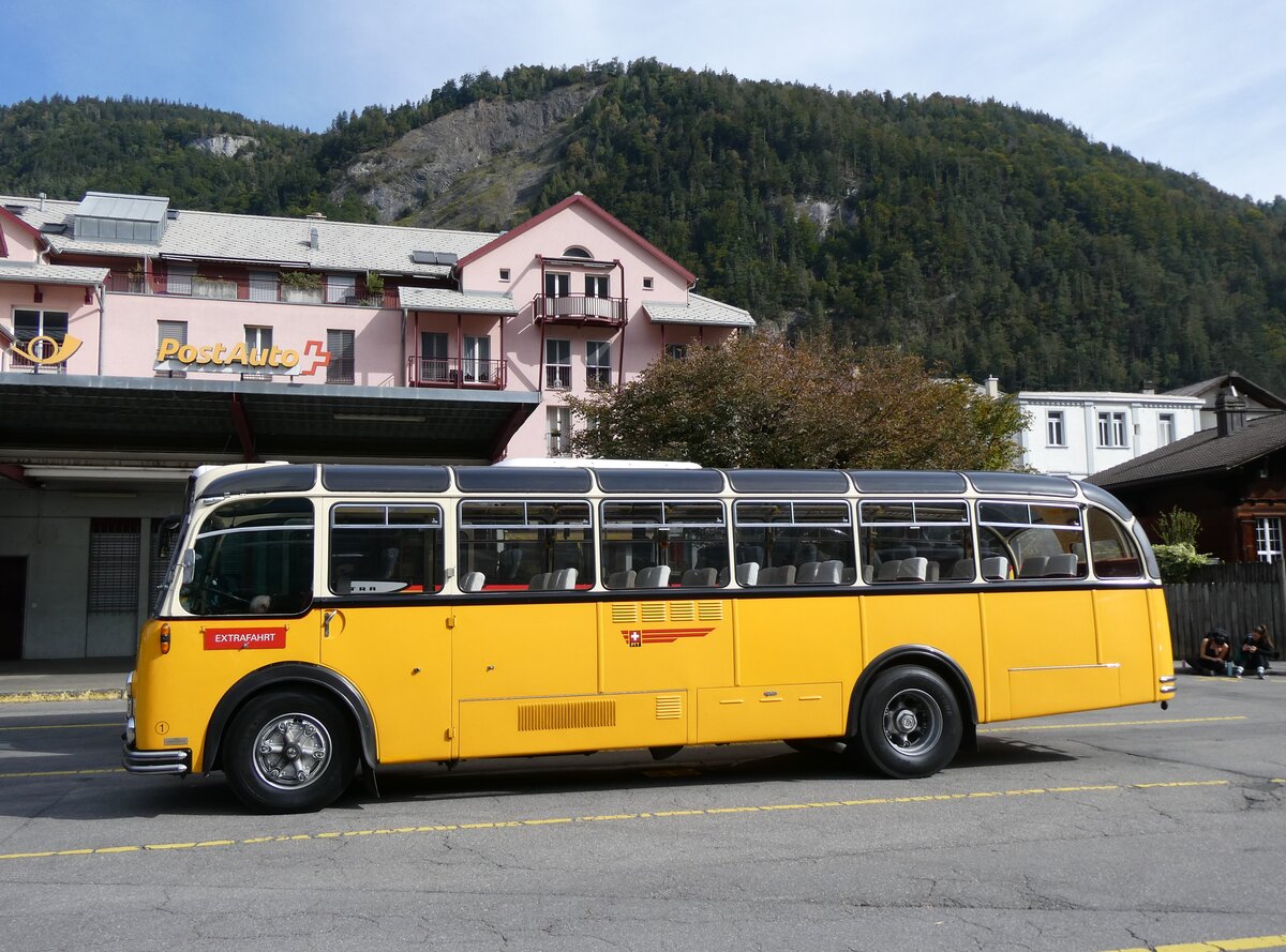 (267'436) - Gast, Reutigen - Nr. 1/BE 24'079 - FBW/FHS (ex Lambach, Gommiswald; ex Hotz, Rickenbach bei Wil/TG; ex P 24'079; ex P 21'579) am 22. September 2024 in Meiringen, Postautostation