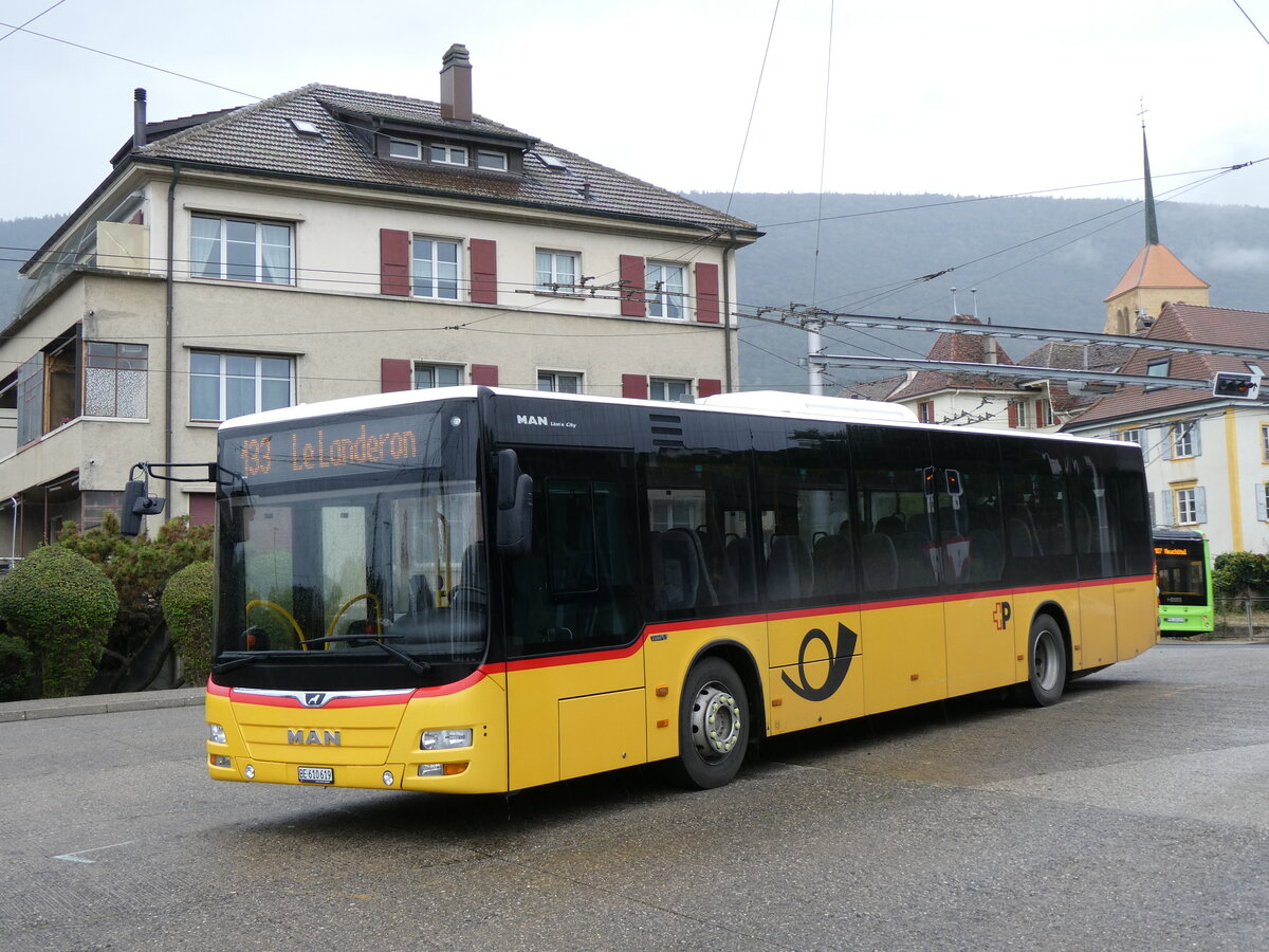 (267'620) - Funi-Car, Biel - Nr. 19/BE 610'619/PID 10'944 - MAN am 1. Oktober 2024 in St-Blaise, Centre