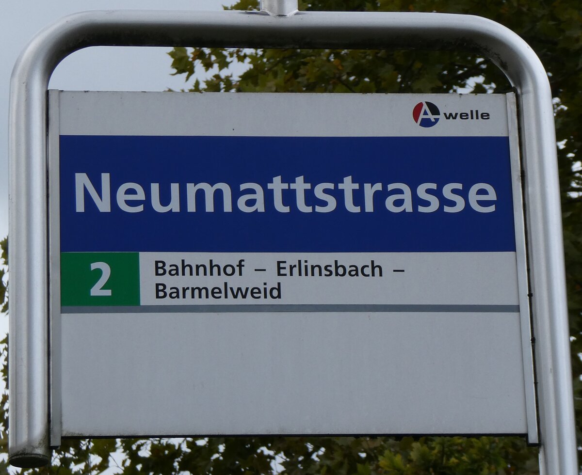 (267'664) - A-welle-Haltestellenschild - Aarau, Neumattstrasse - am 3. Oktober 2024