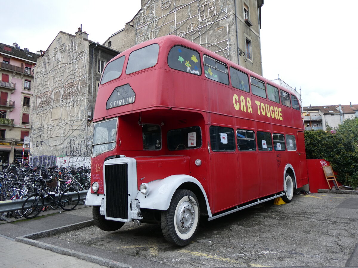 (267'923) - Car Touche, Genve - Leyland (ex Londonbus) am 10. Oktober 2024 beim Bahnhof Genve