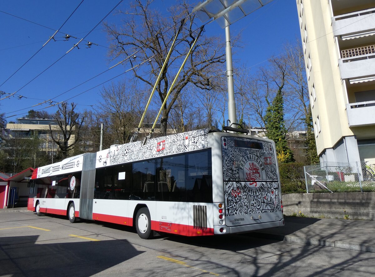 (273'517) - SW Winterthur - Nr. 122 - Hess/Hess Gelenktrolleybus am 2. April 2025 in Winterthur, Wlflingen