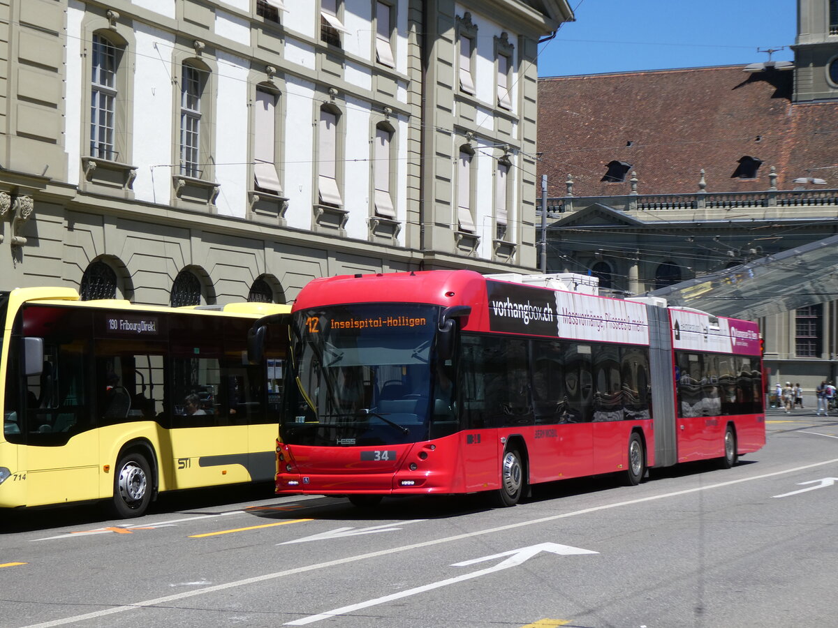 (277'309) - Bernmobil, Bern - Nr. 34 - Hess/Hess Gelenktrolleybus am 28. Juni 2025 beim Bahnhof Bern