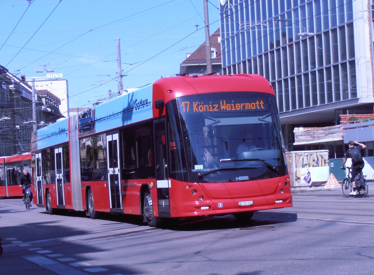 (277'727) - Bernmobil, Bern - Nr. 201/BE 722'201 - eHess am 9. Juli 2025 beim Bahnhof Bern