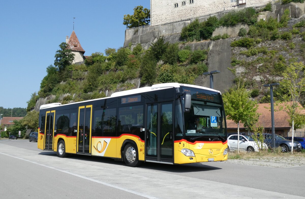 (278'856) - PostAuto Bern - Nr. 3/BE 414'003/PID 11'461 - Mercedes am 15. August 2025 beim Bahnhof Laupen
