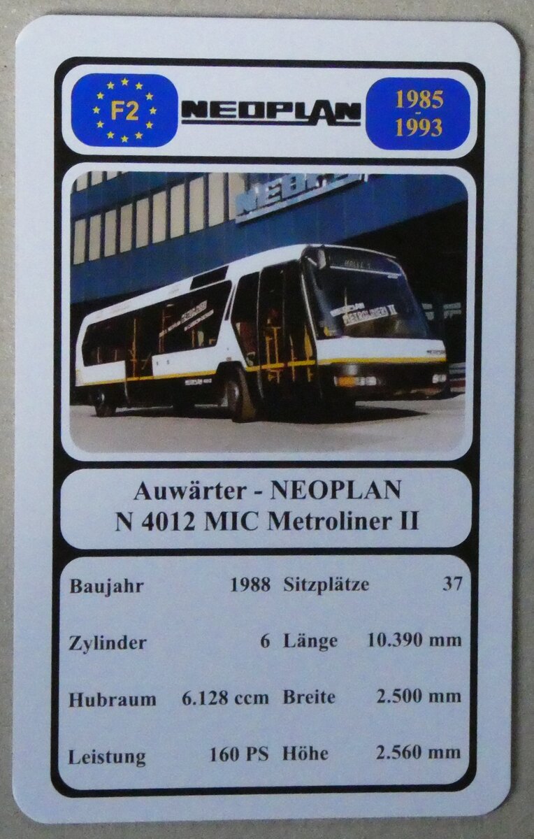 (280'034) - Quartett-Spielkarte mit Auwärter - NEOPLAN N 4012 MIC Metroliner II von 1988 am 7. September 2025 in Thun (280'034) - Quartett-Spielkarte mit Auwärter - NEOPLAN N 4012 MIC Metroliner II von 1988 am 7. September 2025 in Thun