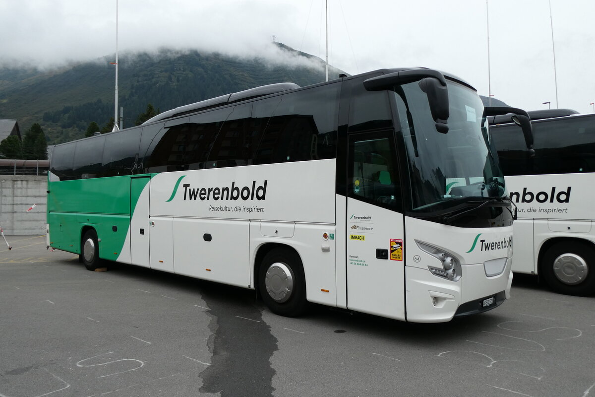 (280'062) - Twerenbold, Baden - Nr. 64/AG 521'579 - VDL am 8. September 2025 in Andermatt, Bahnhofplatz (280'062) - Twerenbold, Baden - Nr. 64/AG 521'579 - VDL am 8. September 2025 in Andermatt, Bahnhofplatz