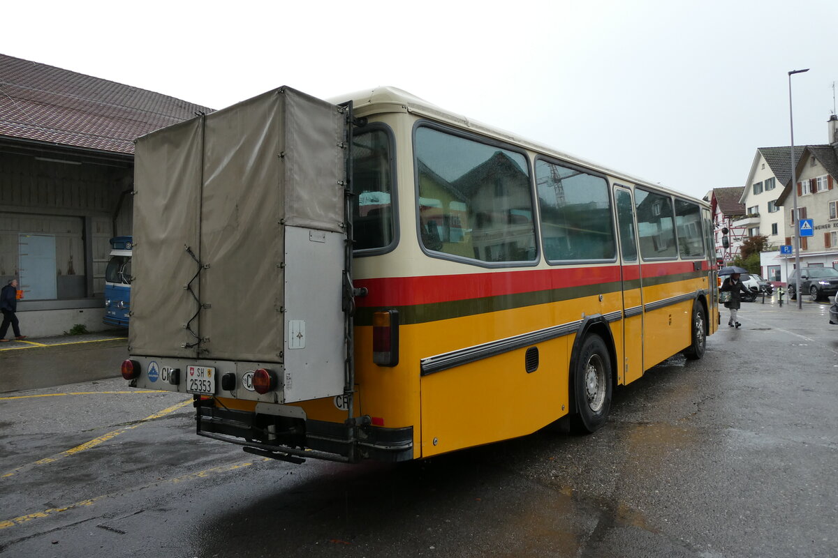 (280'712) - Peter, Winterthur - SH 25'353 - Saurer/Tüscher (ex Emch, Algetshausen; ex Maillard, Evolène; ex Segessenmann, Burgistein; ex P 24'229) am 27. September 2025 beim Bahnhof Wädenswil (280'712) - Peter, Winterthur - SH 25'353 - Saurer/Tüscher (ex Emch, Algetshausen; ex Maillard, Evolène; ex Segessenmann, Burgistein; ex P 24'229) am 27. September 2025 beim Bahnhof Wädenswil