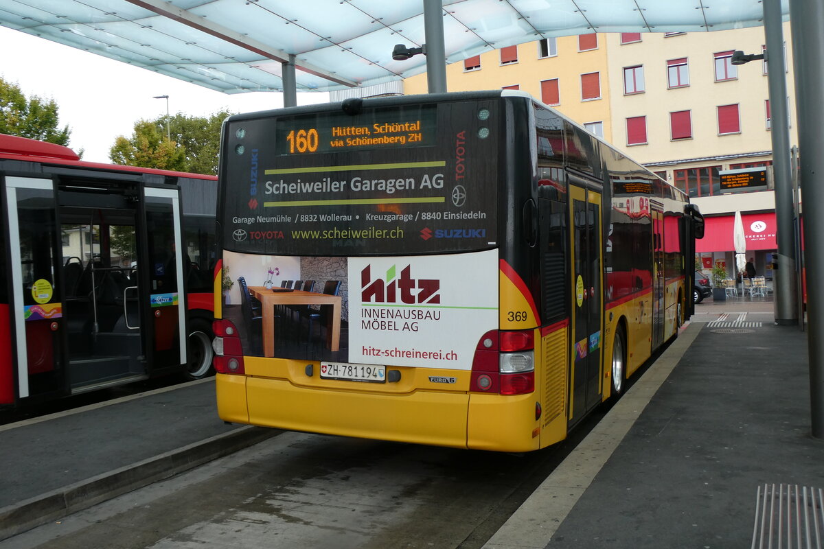 (280'738) - PostAuto Zürich - Nr. 369/ZH 781'194/PID 11'117 - MAN am 27. September 2025 beim Bahnhof Wädenswil (280'738) - PostAuto Zürich - Nr. 369/ZH 781'194/PID 11'117 - MAN am 27. September 2025 beim Bahnhof Wädenswil