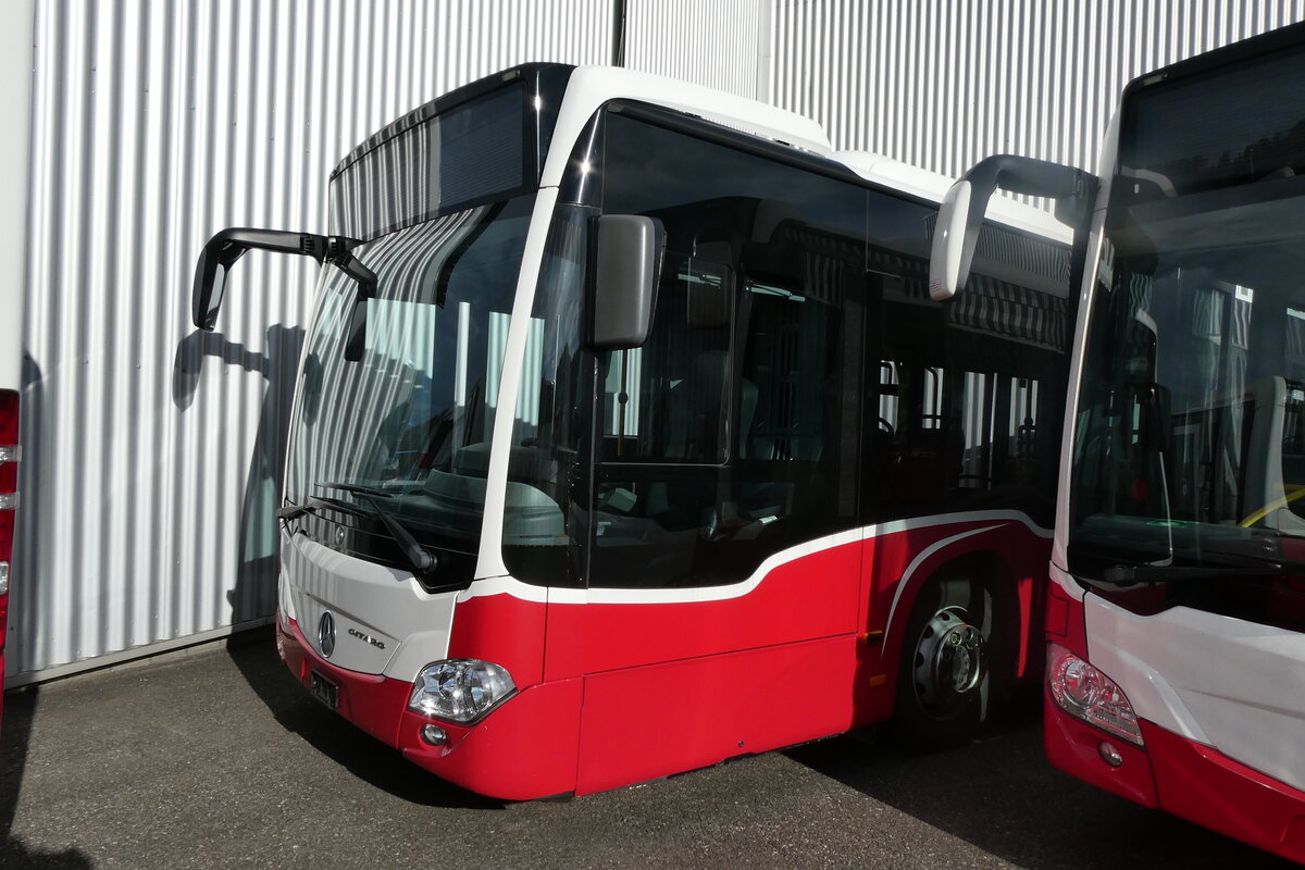 (282'428) - CarPostal Ouest - PID 12'316 - Mercedes )ex Breuss, A-Rankweil; ex Wiener Linien, A-Wien Nr. 8133) am 15. November 2025 in Winterthur, Daimler Buses (Teilaufnahme) 