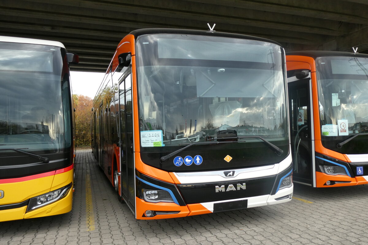 (282'449) - Genve-Tours, Genve - (3Z05) - eMAN am 15. November 2025 in Kerzers, Murtenstrasse