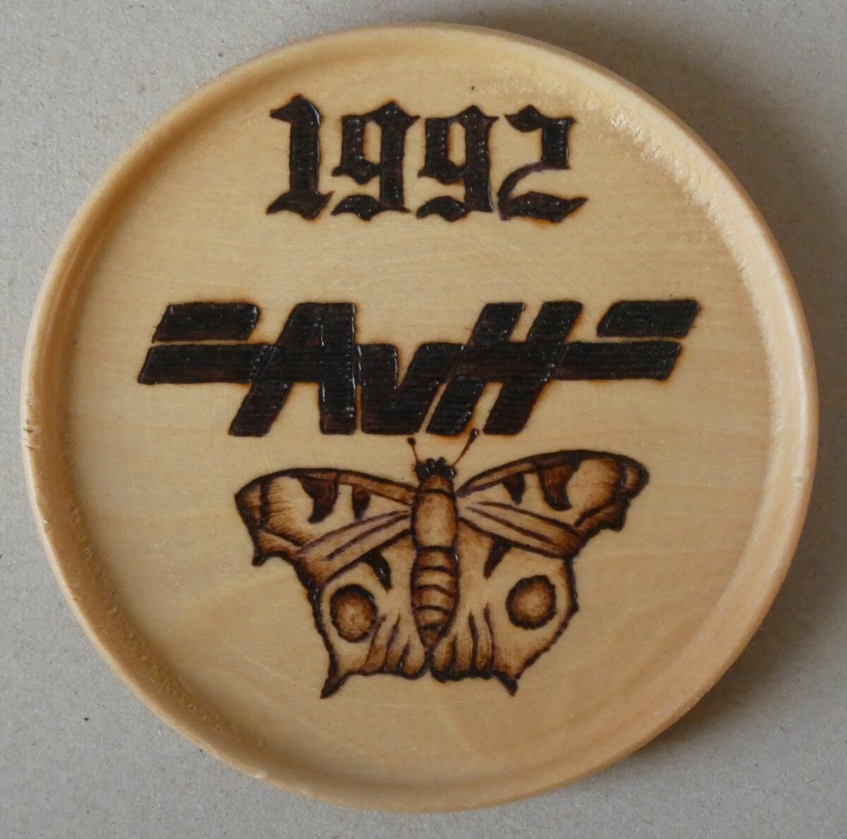 (282'491) - AvH-Holztellerchen von 1992 am 19. November 2025 in Thun