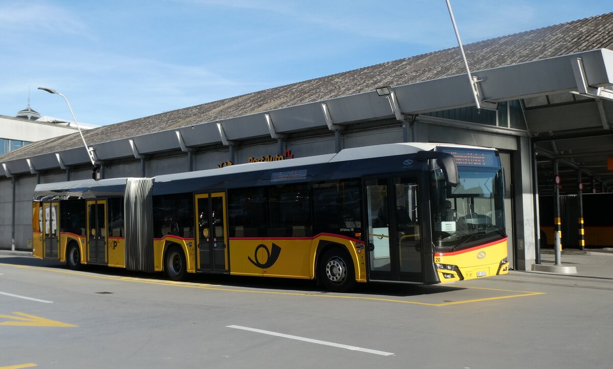 (282'698) - Steiner, Ortschwaben - Nr. 20/BE 32'333/PID 11'247 - Solaris am 2. Dezember 2025 in Bern, Postautostation