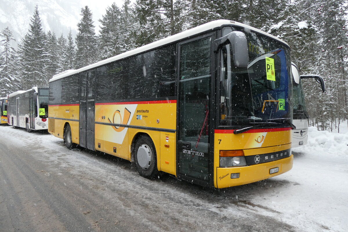 (283'891) - Tschannen, Zofingen - Nr. 7/AG 14'483/PID 90 - Setra am 10. Januar 2026 in Adelboden, Unter dem Birg