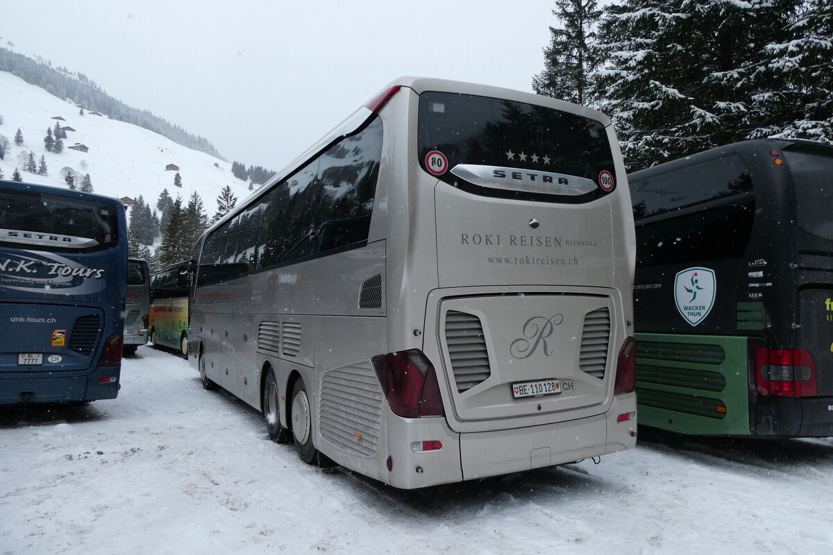(283'963) - Roki, Heimberg - Nr. 110/BE 110'128 - Setra am 10. Januar 2026 in Adelboden, Unter dem Birg