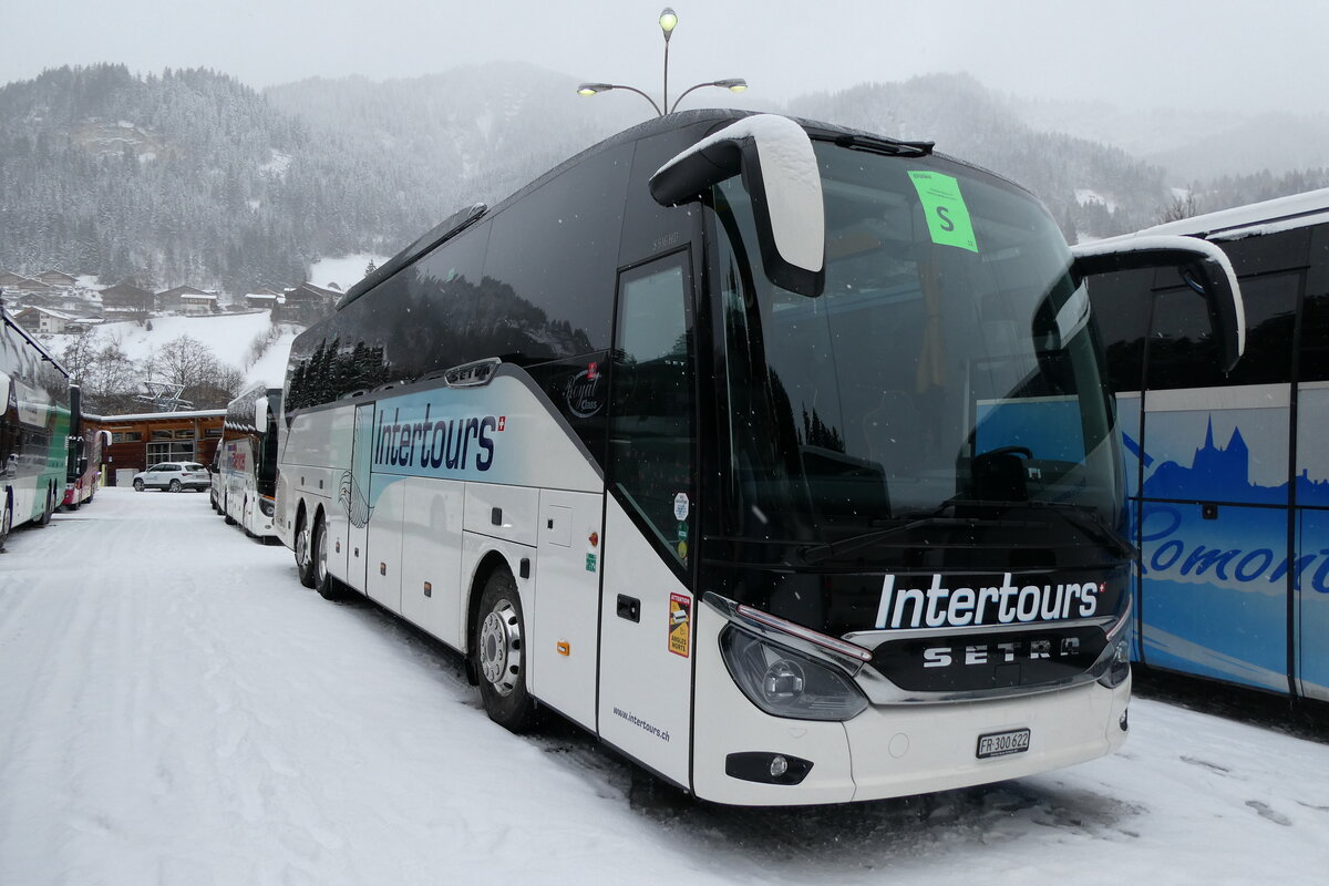 (284'034) - Intertours, Domdidier - FR 300'662 - Setra am 10. Januar 2026 in Adelboden, ASB