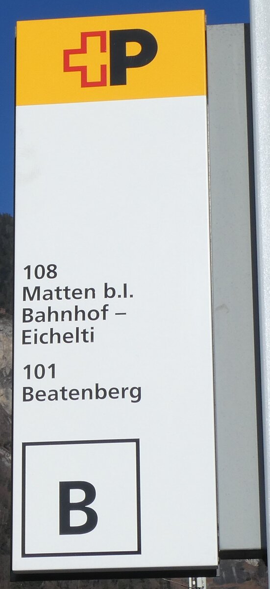 (284'331) - +P-Haltestellenschild - Interlaken, Bahnhof West - am 24. Januar 2026