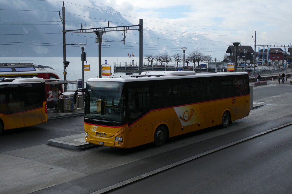 (284'348) - Fl�ck, Brienz - Nr. 9/BE 156'358/PID 10'644 - Iveco am 26. Januar 2026 beim Bahnhof Brienz