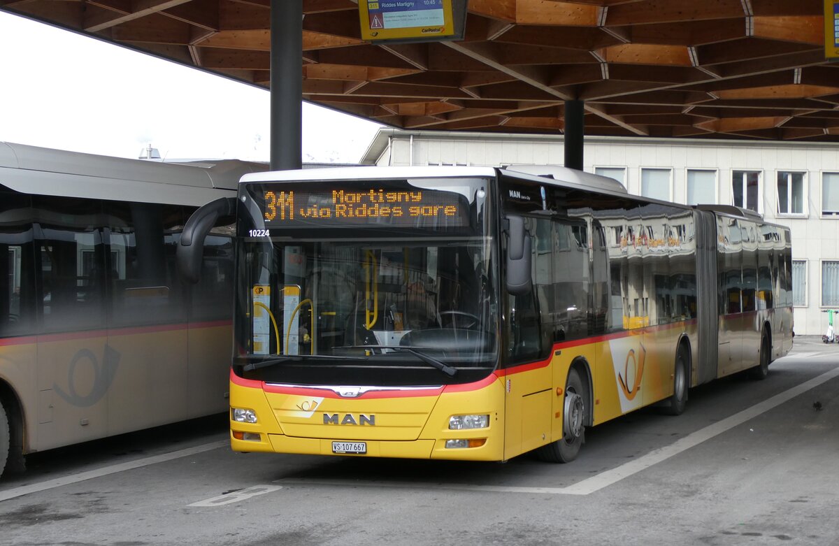 (284'373) - Buchard, Leytron - VS 107'667/PID 10'224 - MAN am 27. Januar 2026 beim Bahnhof Sion