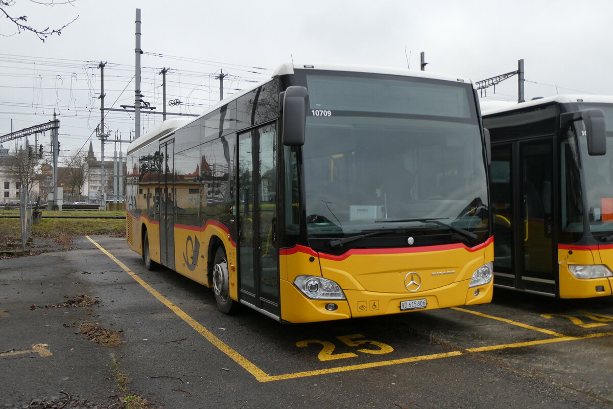 (284'475) - CarPostal Ouest - VD 615'806/PID 10'709 - Mercedes am 31. Januar 2026 in Yverdon, Garage