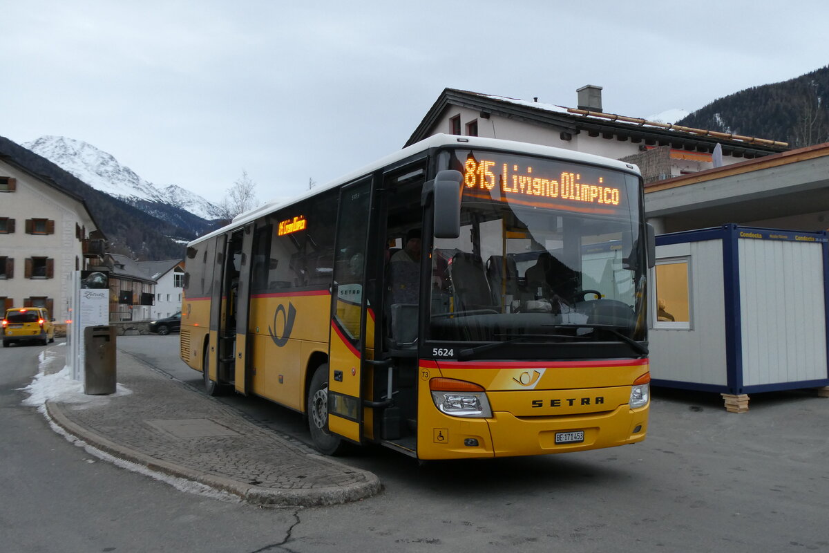 (284'852) - PostAuto Bern - Nr. 73/BE 171'453/PID 5624 - Setra (ex AVG Meiringen Nr. 73) am 14. Februar 2026 in Zernez, Post