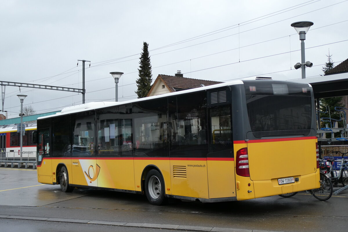 (284'952) - PostAuto Zentralschweiz - Nr. 3/OW 11'868/PID 5557 - Mercedes (ex H�fliger, Sursee Nr. 3) am 20. Februar 2026 beim Bahnhof Sarnen