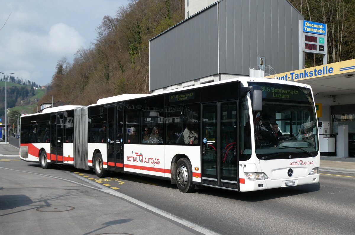 (285'679) - ARAG Ruswil - Nr. 30/LU 15'580 - Mercedes am 23. M�rz 2026 beim BAhnhof Wolhusen