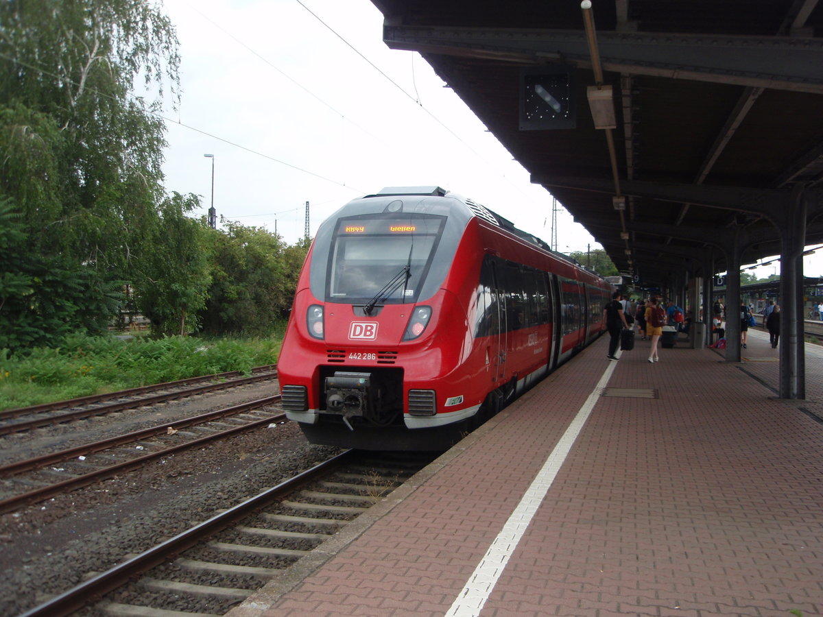 442 286 als RB 49 aus Gieen in Hanau Hbf. 27.07.2019