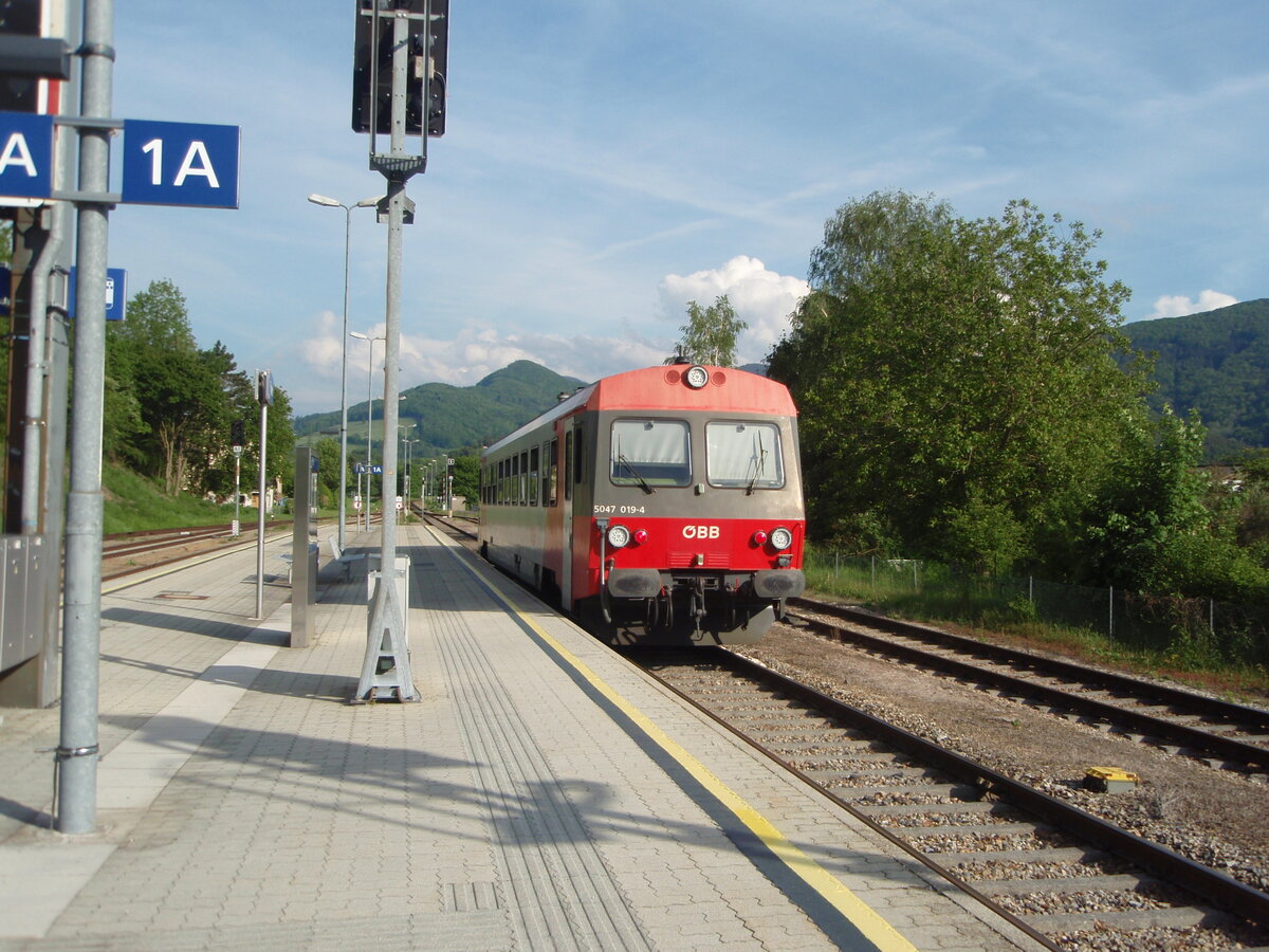 5047 019 als R Schrambach - Hainfeld in Traisen. 05.05.2024